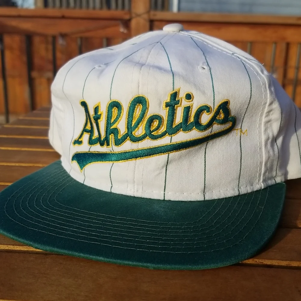 STARTER MLB Oakland Athletics Script Pin Stripe Snapback Hat Vintage Rare - Picture 1 of 11